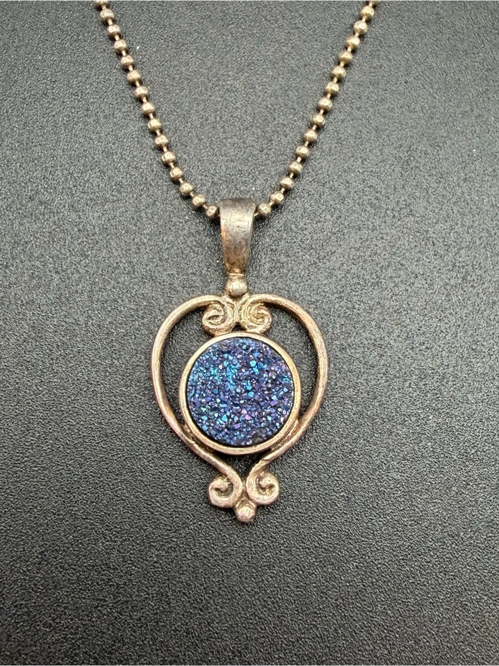 Sajen Blue Druzy Quartz Heart Pendant Necklace #413  18” - Picture 5 of 9